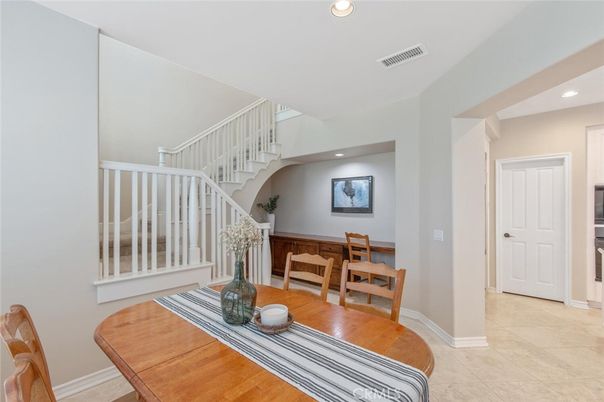 Dining room, Interior, Recessed Lighting