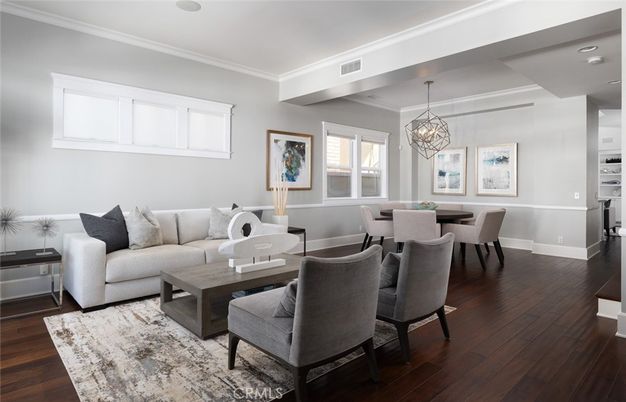 Chandelier, Dining room, Interior, Living room, Wood Texture Flooring