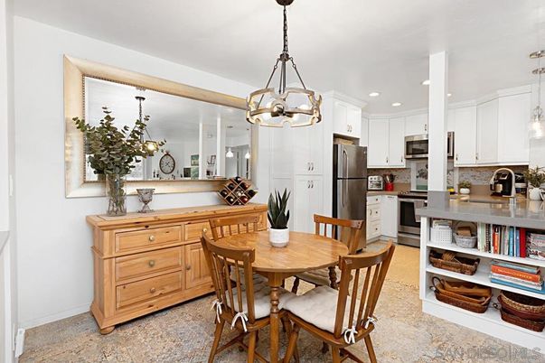 Dining room, Interior, Kitchen, Pendant Lights, Recessed Lighting