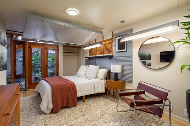 Bedroom, Interior, Pendant Lights