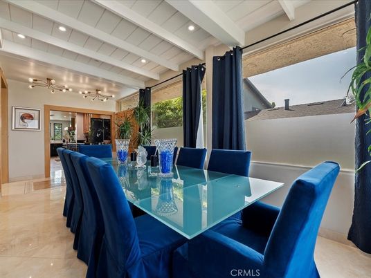 Dining room, Interior, Recessed Lighting