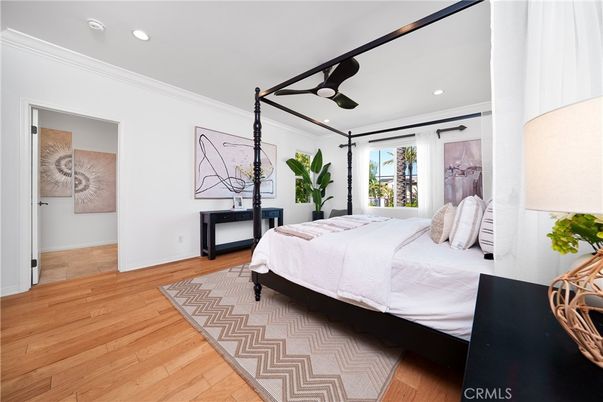 Bedroom, Interior, Recessed Lighting, Wood Texture Flooring