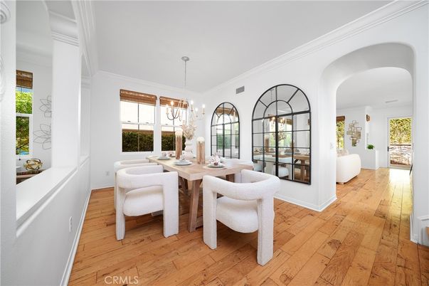 Chandelier, Dining room, Interior, Pendant Lights, Wood Texture Flooring