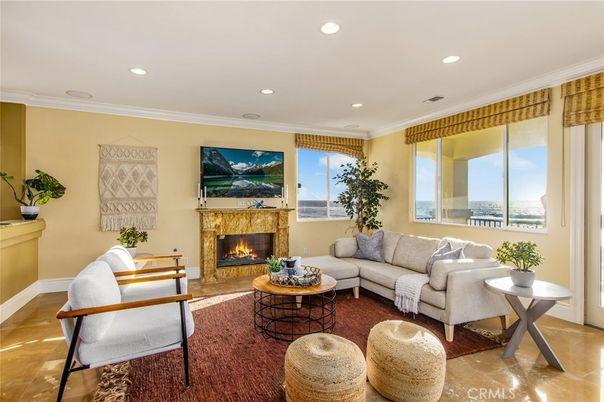 Fireplace, Interior, Living room, Recessed Lighting, Water
