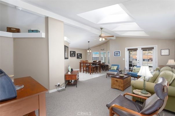 Dining room, Interior, Living room, Pendant Lights