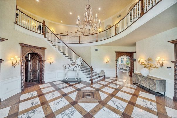 Chandelier, Interior, Marble, Recessed Lighting
