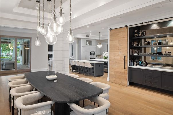 Dining room, Interior, Kitchen, Pendant Lights, Recessed Lighting, Wood Texture Flooring