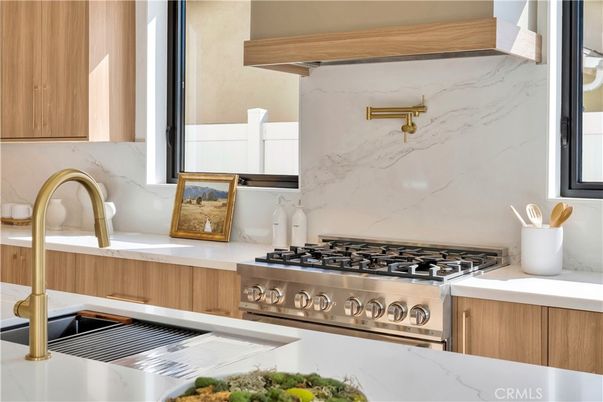 Interior, Kitchen, Marble Walls, Stainless Steel Appliances