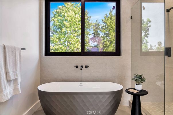Bathroom, Free Standing Baths, Glass Shower, Interior