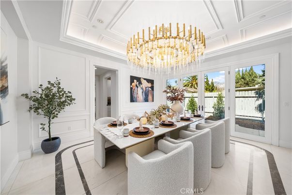 Chandelier, Dining room, Interior, Recessed Lighting