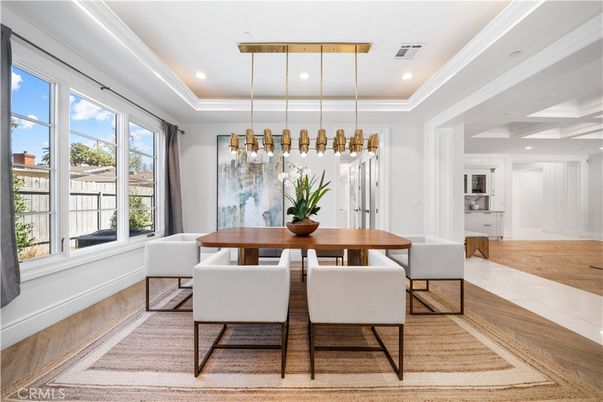 Dining room, Interior, Pendant Lights, Recessed Lighting, Wood Texture Flooring