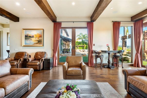 Interior, Living room, Recessed Lighting, Wooden Beams, Wood Texture Flooring