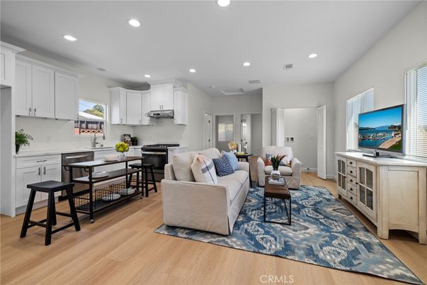 Interior, Kitchen, Living room, Recessed Lighting, Wood Texture Flooring