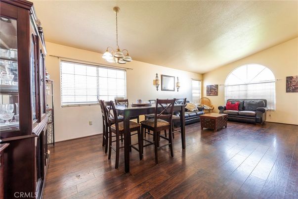Chandelier, Dining room, Interior, Living room, Pendant Lights, Wood Texture Flooring