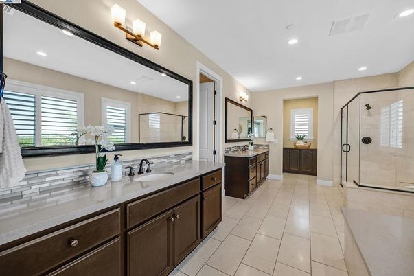 Bathroom, Dual Sink Vanities, Glass Shower, Interior, Recessed Lighting