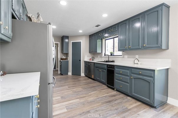 Interior, Kitchen, Recessed Lighting, Wood Texture Flooring