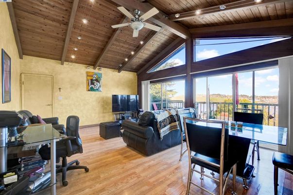 Home Office, Interior, Living room, Recessed Lighting, Wooden Beams, Wooden Ceilings, Wood Texture Flooring