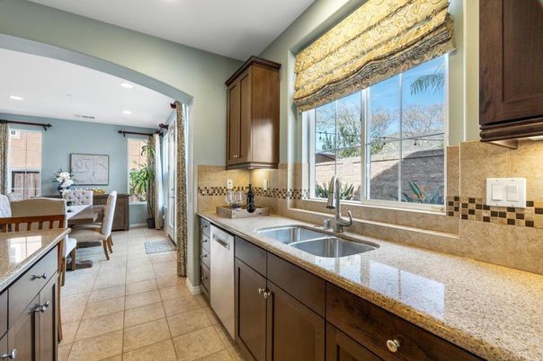 Dining room, Interior, Kitchen, Recessed Lighting