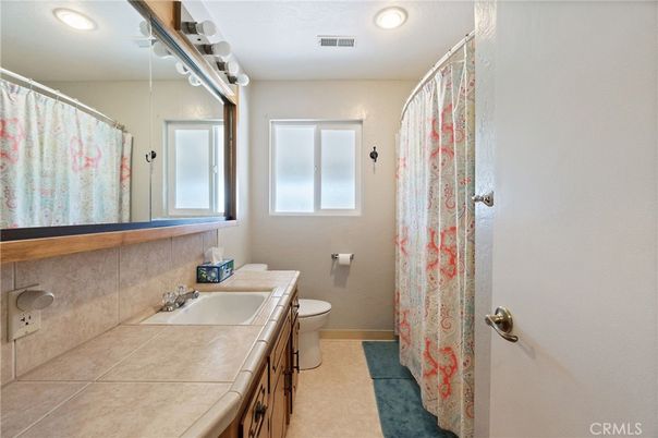 Bathroom, Interior, Recessed Lighting, Tile Countertops
