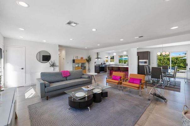 Dining room, Interior, Kitchen, Living room, Pendant Lights, Recessed Lighting, Stainless Steel Appliances