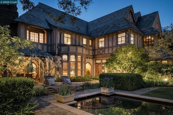 Exterior, Facade, Tudor Revival