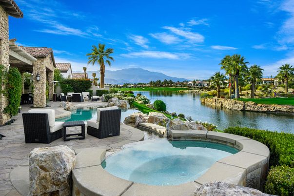 Exterior, Pool, Water