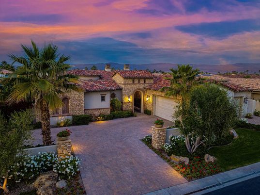 Attached, Exterior, Facade, Spanish Mediterranean