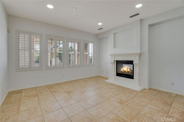 Empty room, Fireplace, Interior, Recessed Lighting