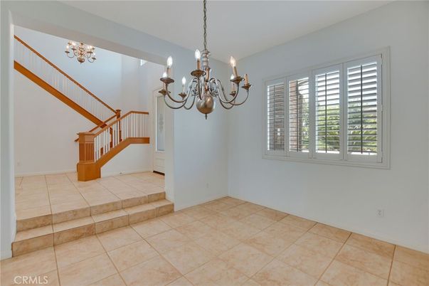 Chandelier, Interior