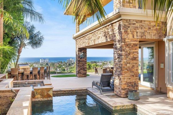 Exterior, Pool, Water