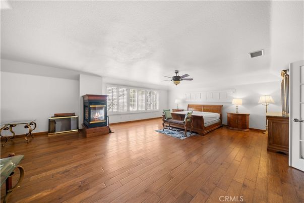 Bedroom, Fireplace, Interior, Wood Texture Flooring