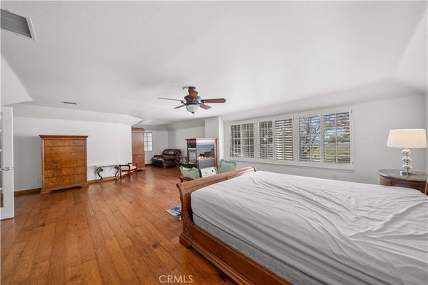 Bedroom, Fireplace, Interior, Wood Texture Flooring