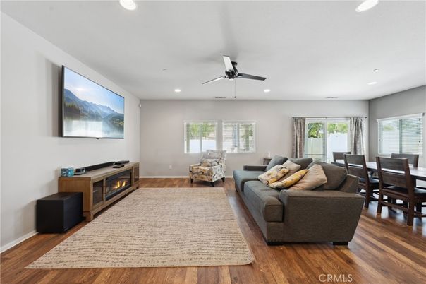 Dining room, Interior, Living room, Recessed Lighting, Wood Texture Flooring