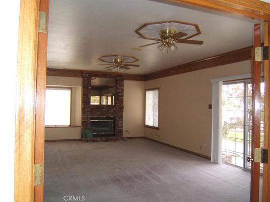 Empty room, Fireplace, Interior