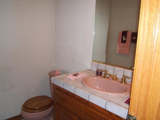 Bathroom, Interior, Tile Countertops