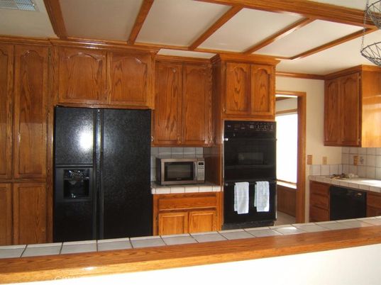 Interior, Kitchen, Tile Countertops