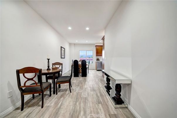Dining room, Interior, Kitchen, Recessed Lighting, Wood Texture Flooring