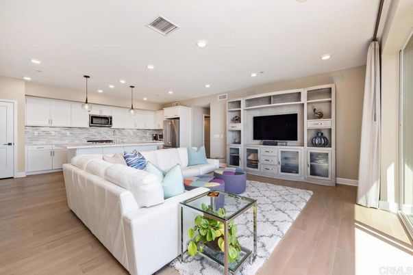 Interior, Kitchen, Living room, Pendant Lights, Recessed Lighting, Stainless Steel Appliances, Wood Texture Flooring