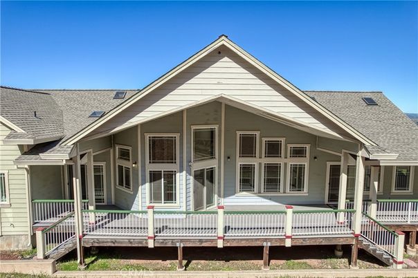 Exterior, Facade, American Craftsman