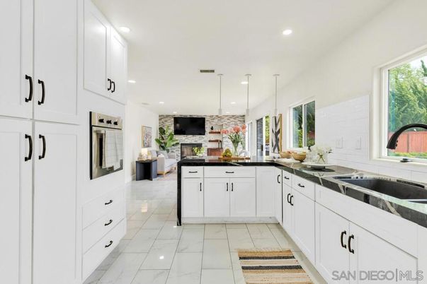 Interior, Kitchen, Living room, Marble, Pendant Lights, Recessed Lighting
