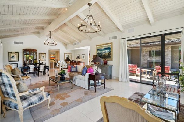 Chandelier, Dining room, Interior, Living room, Wooden Beams, Wooden Ceilings