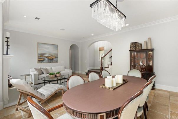 Chandelier, Dining room, Interior, Living room, Recessed Lighting