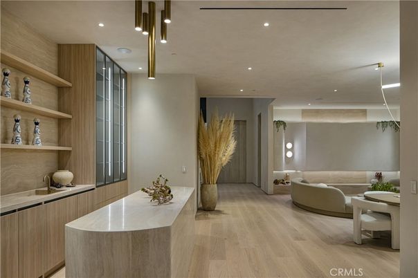 Interior, Living room, Pendant Lights, Recessed Lighting, Wood Texture Flooring