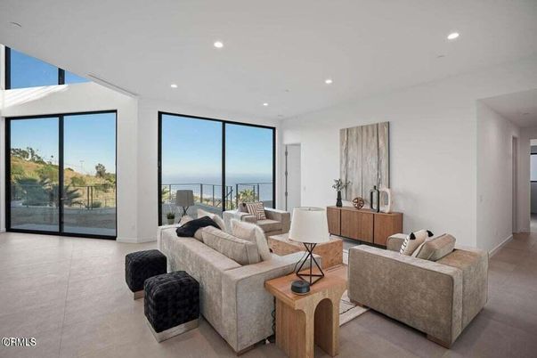 Interior, Living room, Recessed Lighting, Water