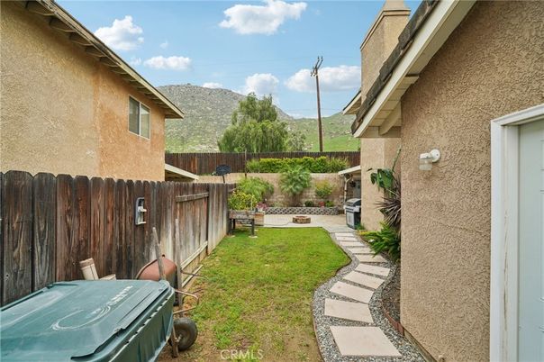 Backyard, Exterior, Hot Tub