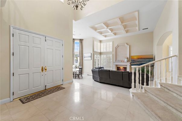 Chandelier, Fireplace, Interior, Living room