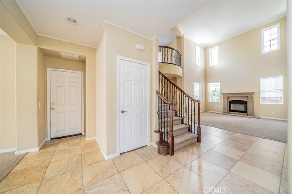 Fireplace, Interior, Recessed Lighting