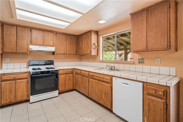 Interior, Kitchen, Recessed Lighting, Tile Countertops