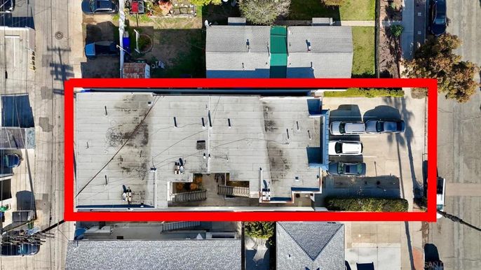 Exterior, Drone