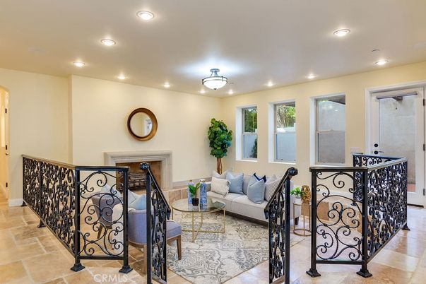 Fireplace, Interior, Living room, Recessed Lighting
